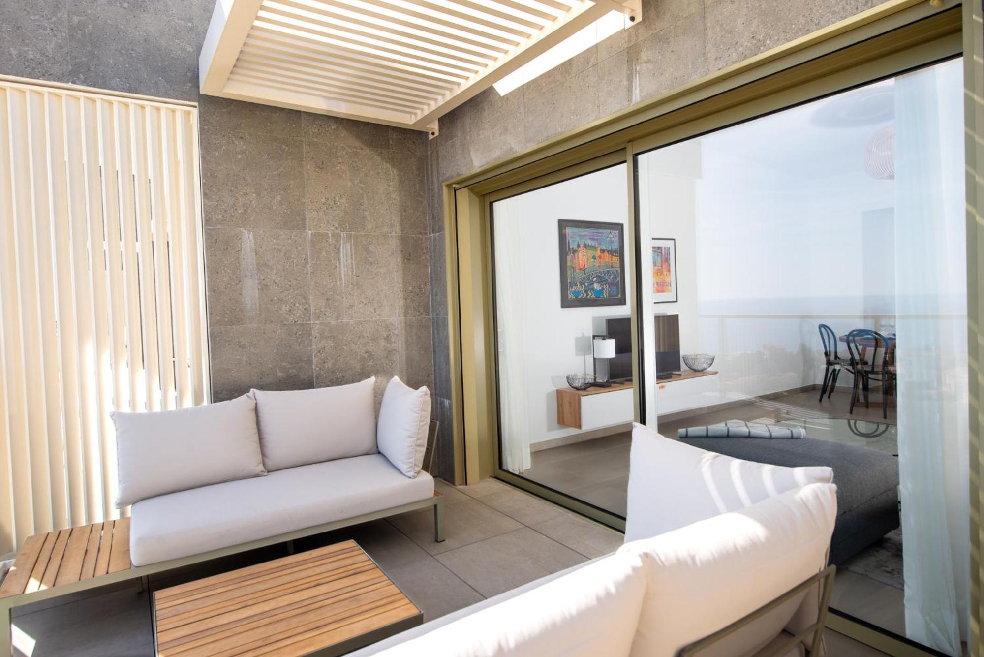 Blue Pearl Vue Mer Niza Exterior foto
